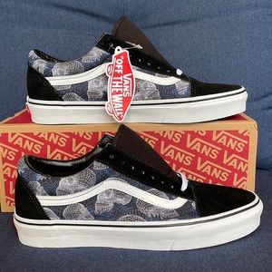 Vans Old Skool Wireframe Skulls Black True White WMNS